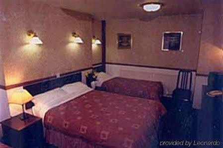 Four Stars Hotel Londra Exterior foto